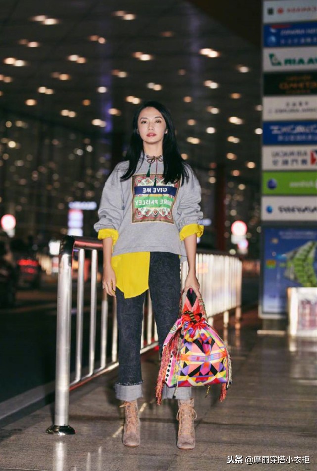 灰色卫衣怎么穿搭最好看,灰色卫衣如何搭出高级感