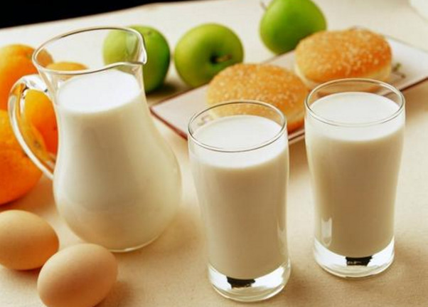 经常长痘该吃什么水果,一直长痘吃什么药都不管用