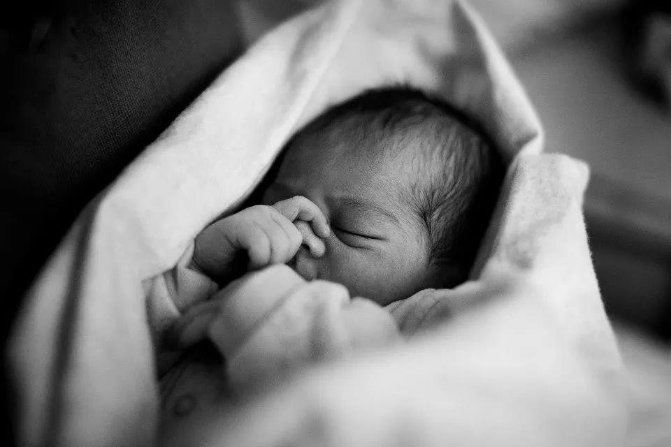 英超球队的体能训练,英超联赛为什么那么强调身体对抗