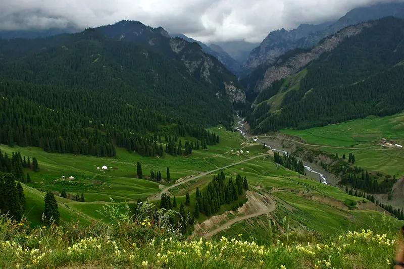 塔城市凉快的公园,塔城地区避暑的地方