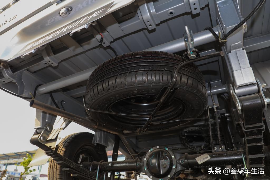 五菱荣光小卡为什么皮实耐造,从哪里看五菱荣光小卡的性能