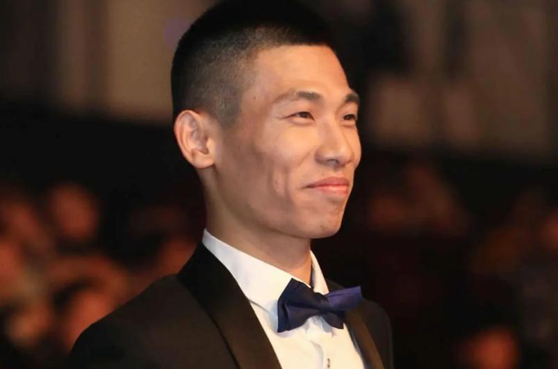 旭旭宝宝被质疑是“托”,直播晒出充值记录，一个月消费146万