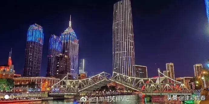 解放桥开启的精彩瞬间,天津解放桥开桥瞬间