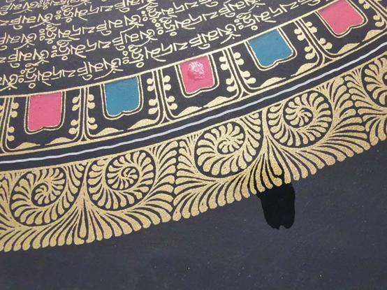 帮朋友检测了幅唐卡，发现是赝品