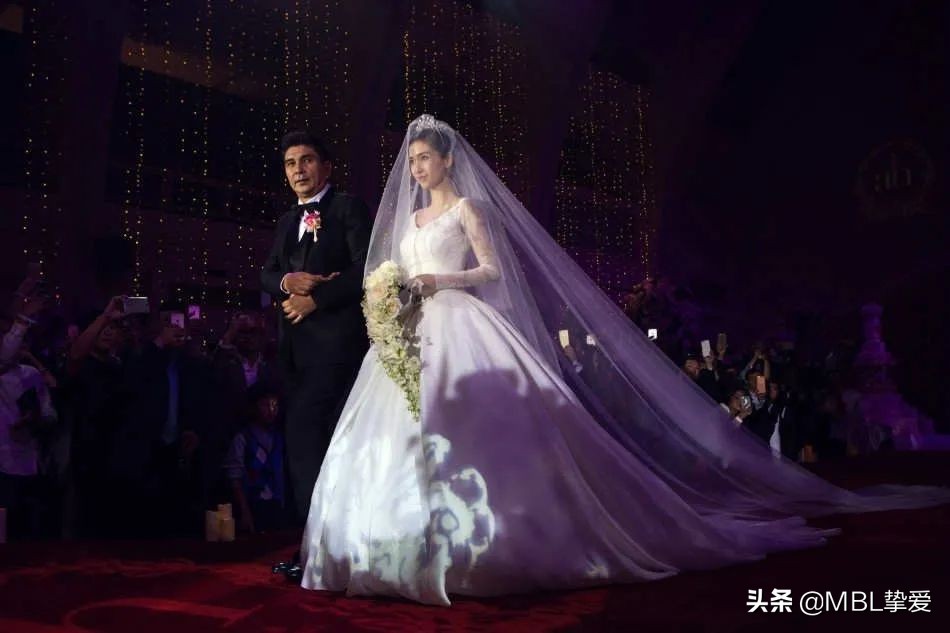 章子怡钻戒多少钱一克,明星款钻戒