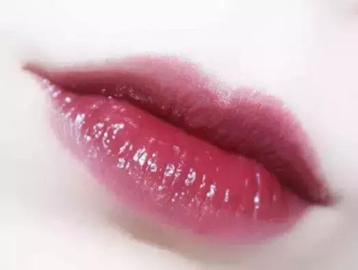 dior口红适合黄皮显白的推荐,黄皮伪素颜口红显白学生不沾杯