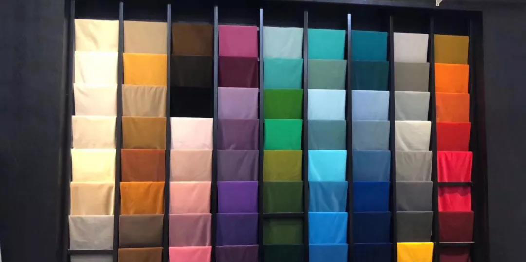 窗帘什么布料最好,垂感好的窗帘布料