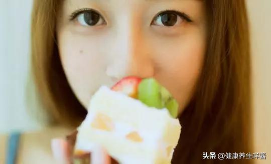 女性出现这4种症状要小心,女性宫颈癌症状