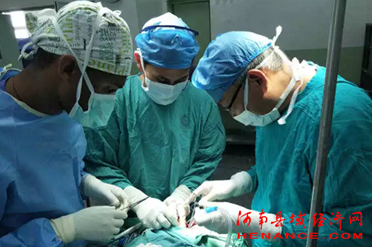 在非洲出彩的三门峡专家团队