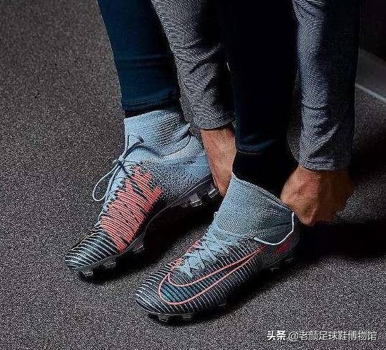 新手入门足球鞋怎么选,网购100元左右的足球鞋