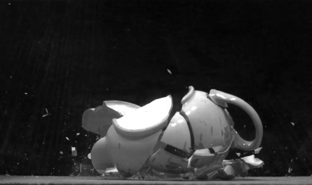 陶瓷表为什么这么贵,陶瓷表值不值得购啊