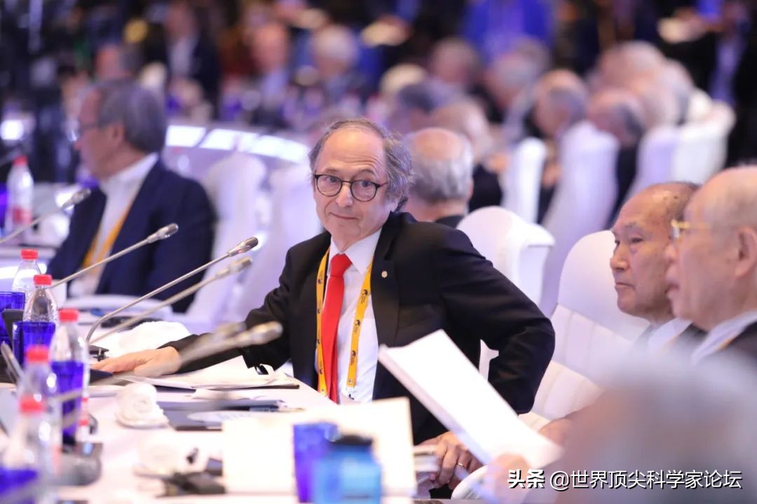 73岁诺奖得主、WLA副主席莱维特:我知道B站,手机玩的贼溜