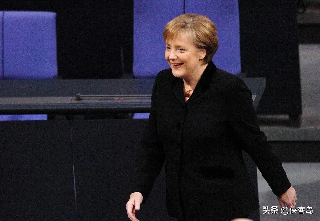 默克尔海边照,侠客岛照片