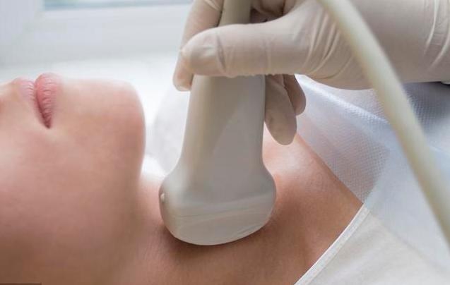 脑梗和脖子右面起硬块有关系吗,得脑梗脖子有硬块咋回事