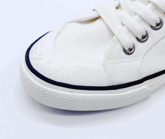 小白鞋推荐英伦风,经久耐穿的小白鞋