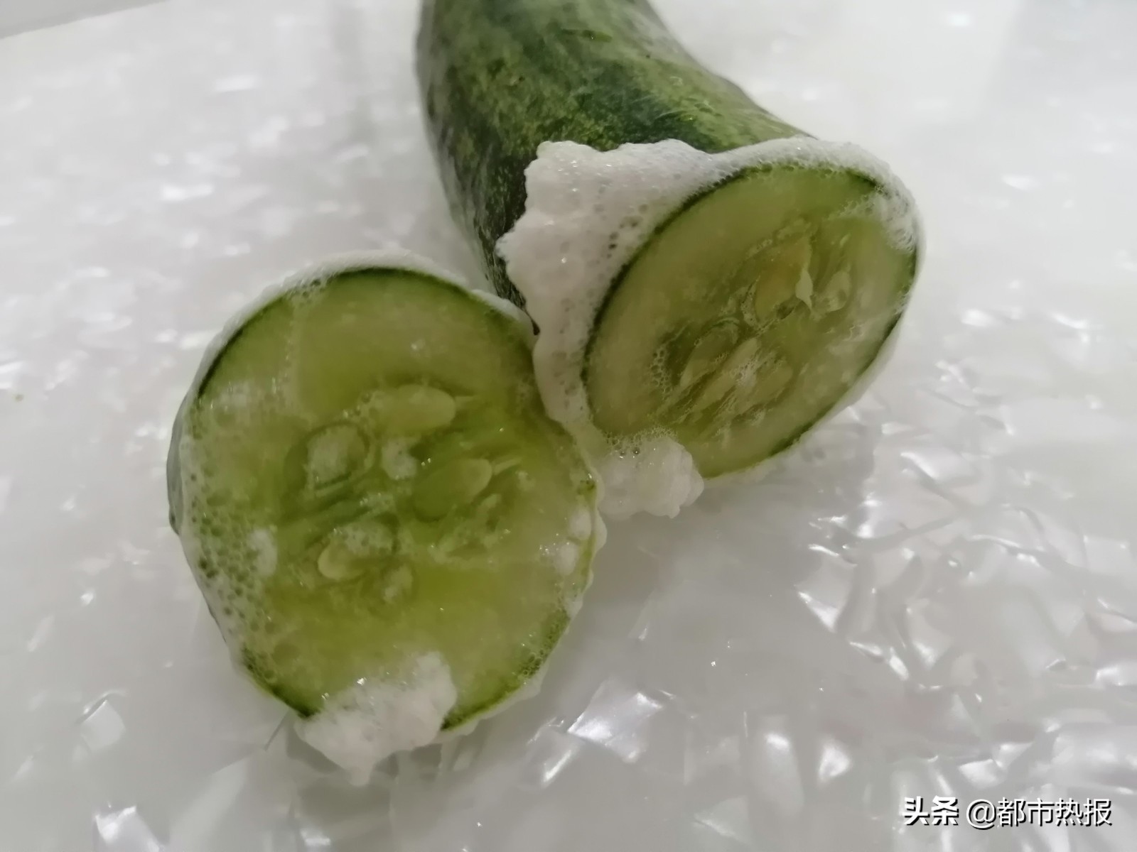 给黄瓜“挤奶”后有甜味？真相来了