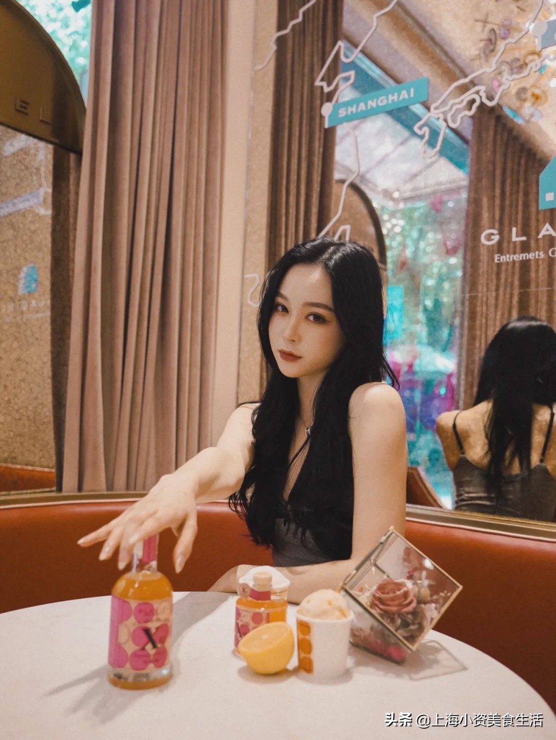 夏天的微醺感觉从一杯美酒开始,关于夏天的一切美好都藏在风景里