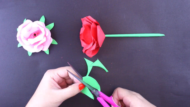 手残*党**也能学会的玫瑰花折纸，情人节送给女神惊喜，手工折纸详解