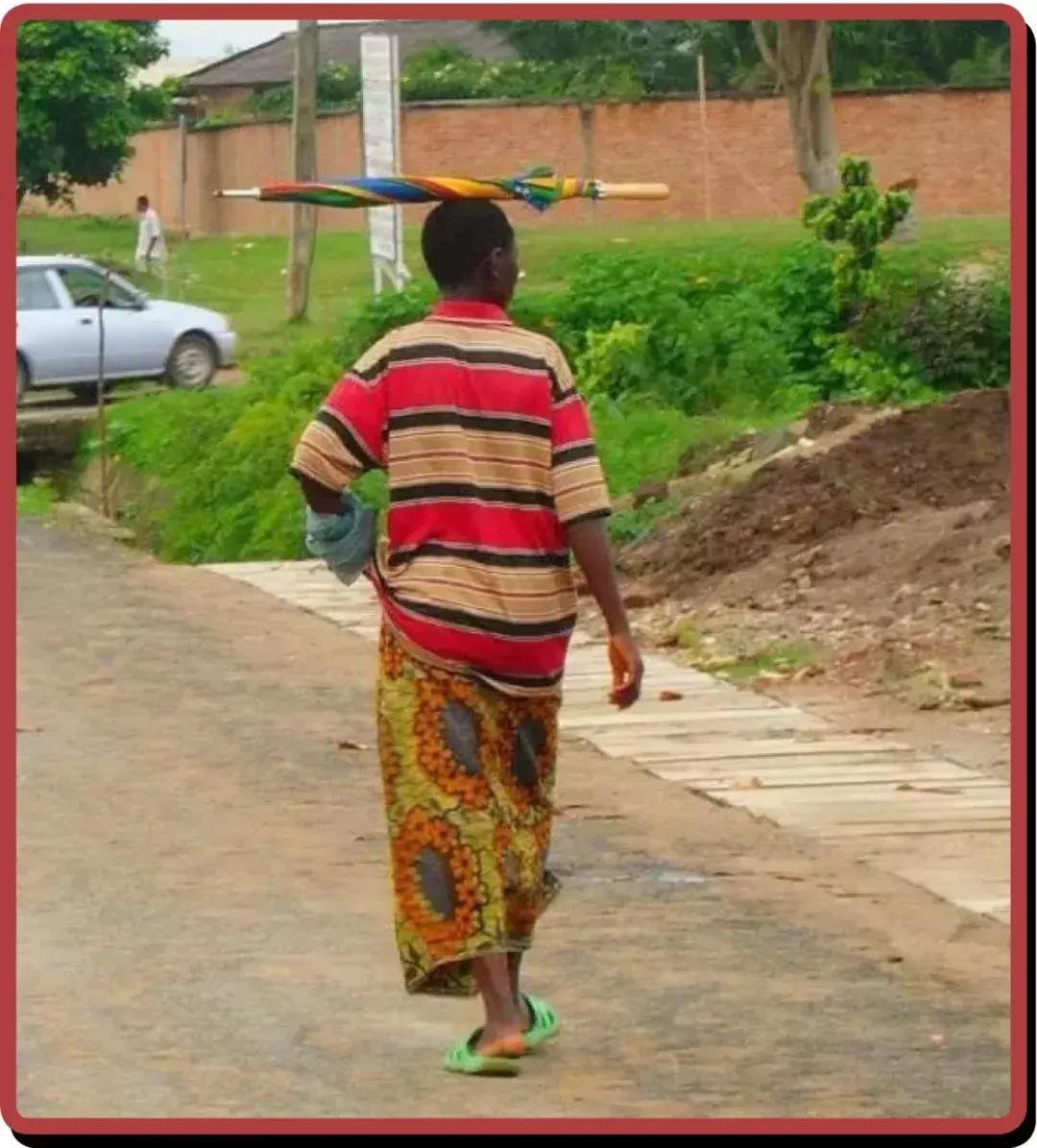 非洲黑叔叔的人体物流有多猛?