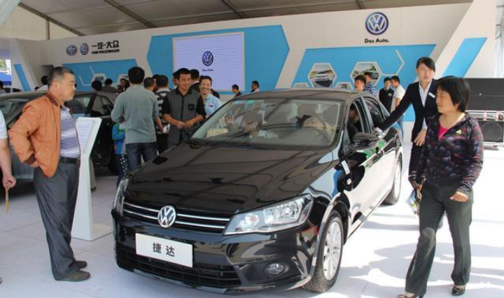 一年中什么时候买车最划算视频,一年中买车什么时候砍价最好