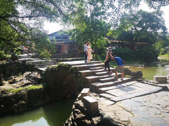 2020，我们行！广西云客户端联合14市主流媒体5G+VR直播迎*会两**促生产