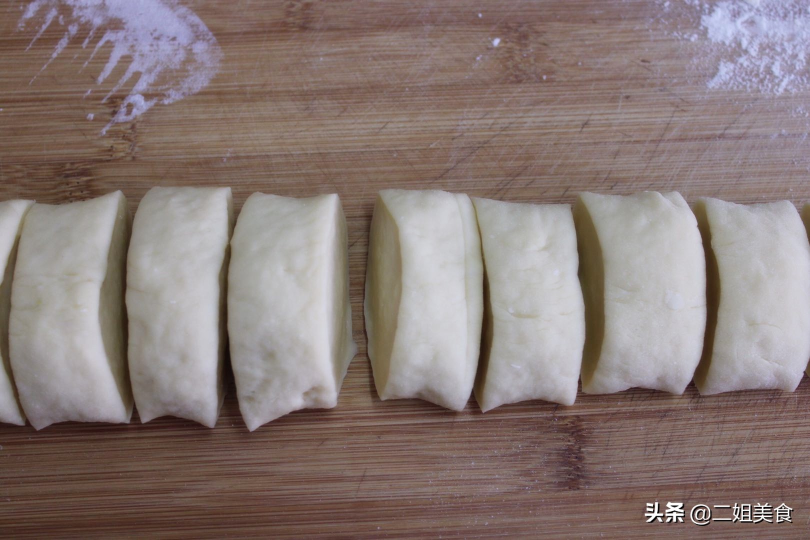 麻花不脆了怎么做成别的美食,麻花不油制作方法