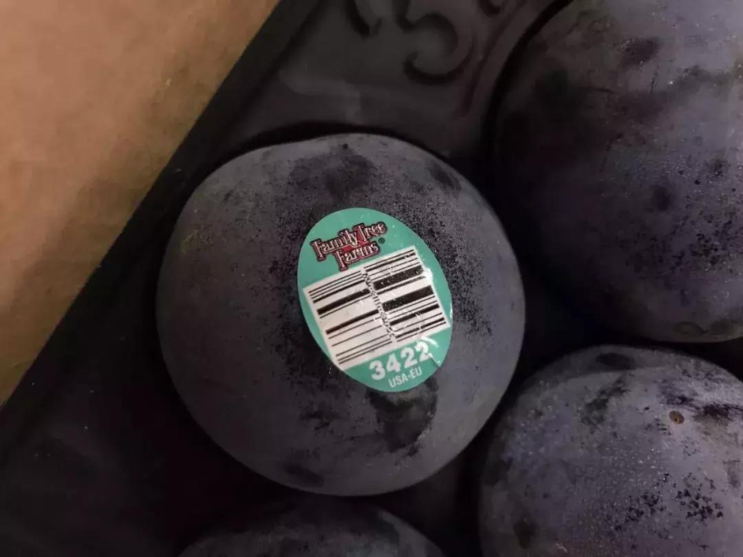 进口水果贵的原因在哪里,进口水果有哪些猫腻