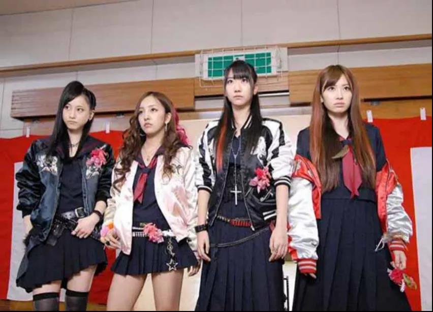 秋元康偶像背后的男人,金牌偶像制作人秋元康