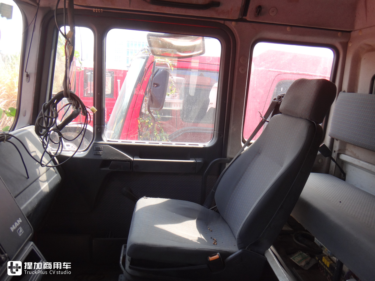 斯太尔消防车老款,中国斯太尔军用消防车图片