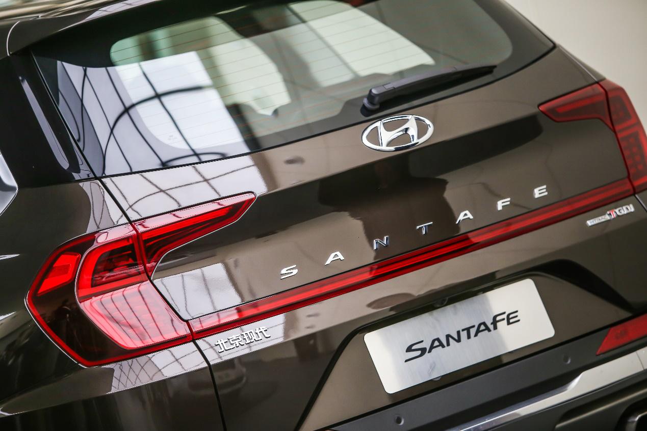 第四代北京现代胜达,现代全新第四代胜达四驱车型试驾