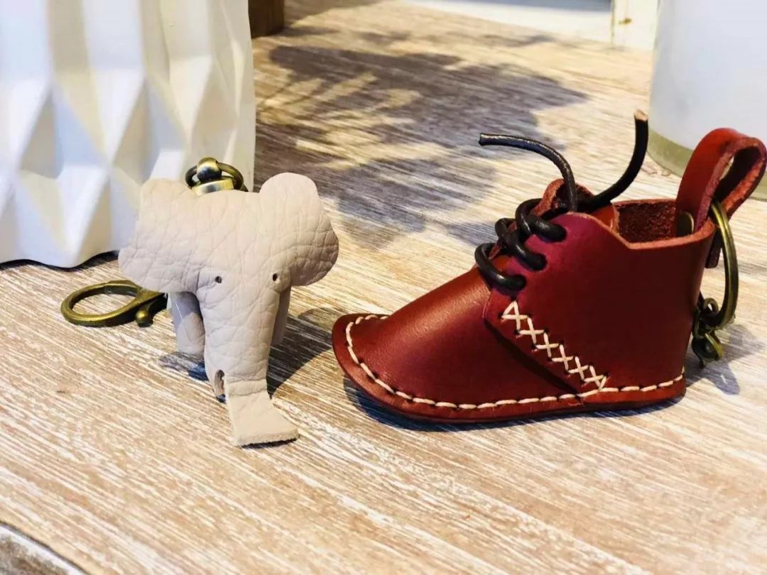 不靠娱乐设施、不接待散客、不主动宣传，这个庄园依然被引爆