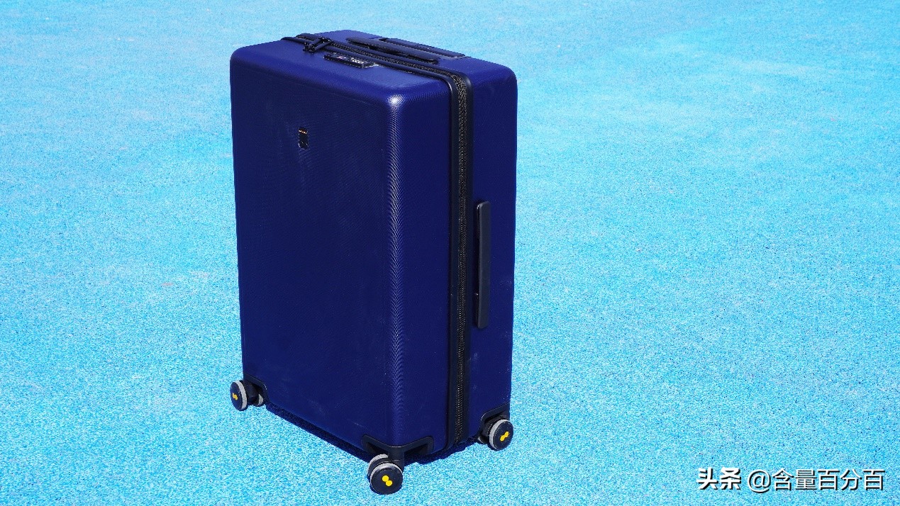 地平线行李箱与小米行李箱对比,地平线8号行李箱和90分行李箱
