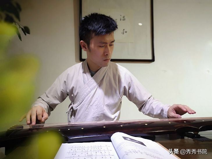 欲赴烟霞。识破浮华。这盏茶