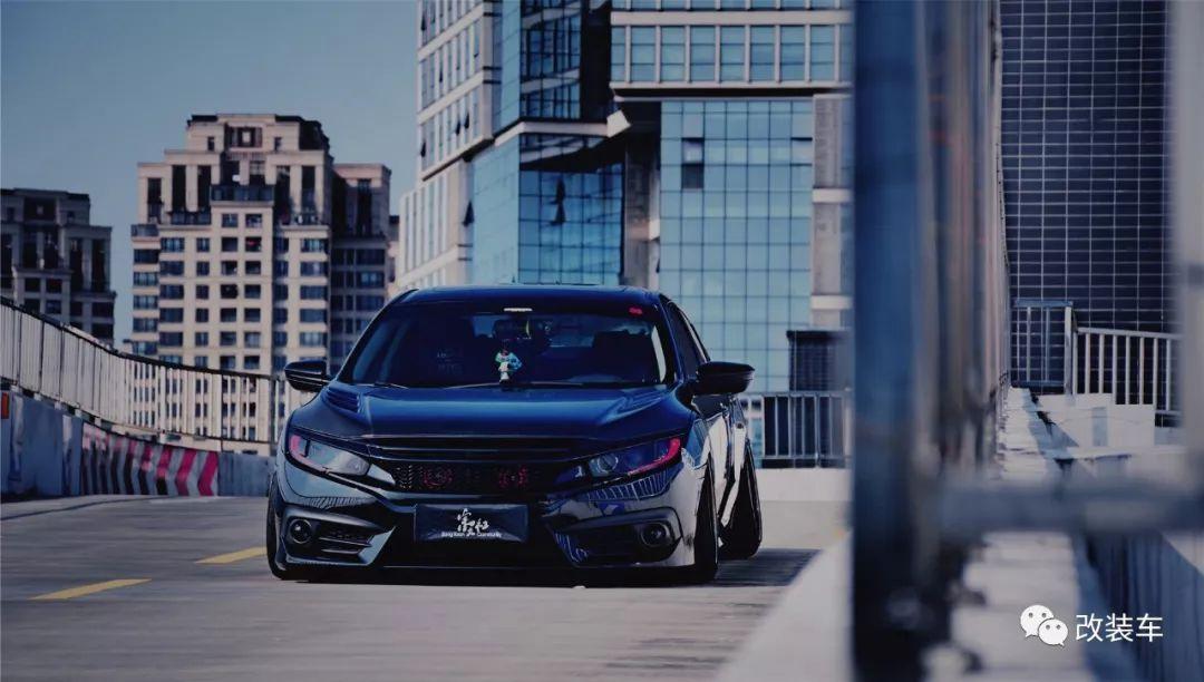 我不再是秒天秒地的10代思域,而是不务正业的手动玩家!