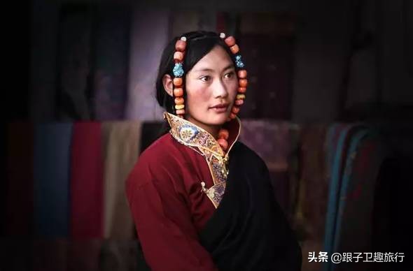 探秘*藏西**：旧时代一妻多夫制的家庭，怎样共同生活？