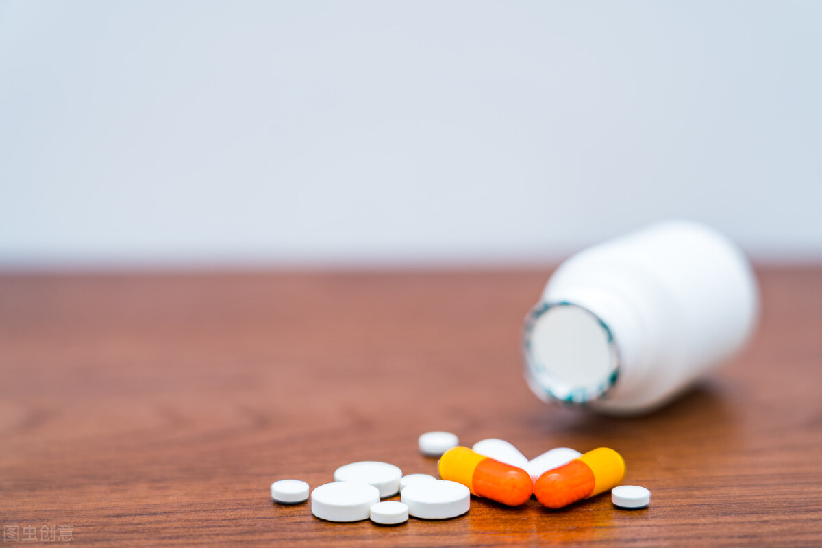 铝碳酸镁吃多了有什么坏处,铝碳酸镁可以长期吃么