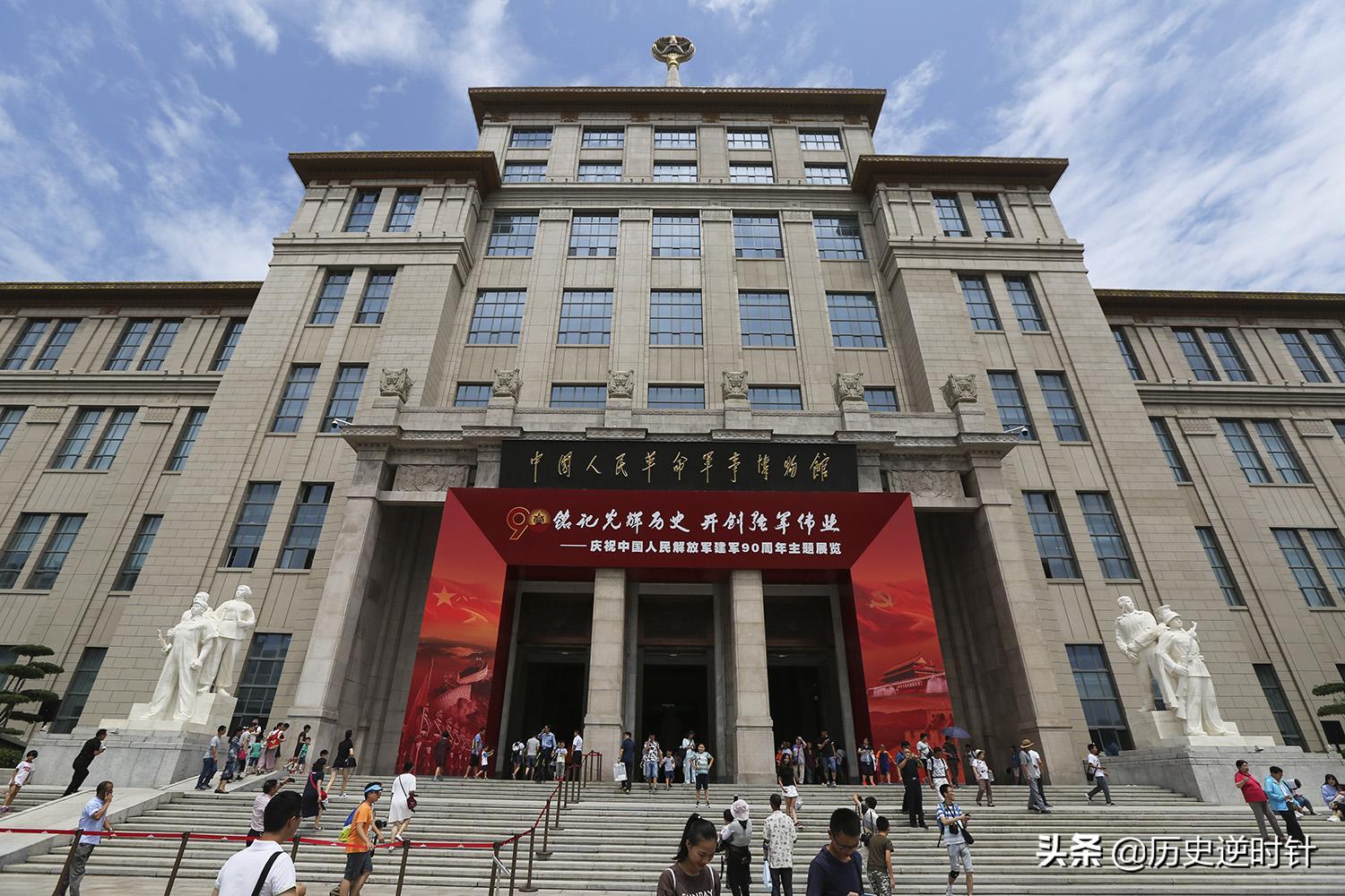 志愿军老战士看现代装备,志愿军老兵缴获的藏品