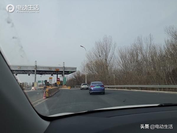 车续航实际测试,44路车真实故事视频