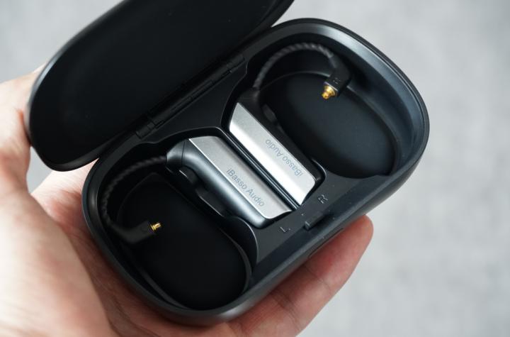 售价899元国产超音质真无线蓝牙耳挂诞生IBASSOCF01面面观