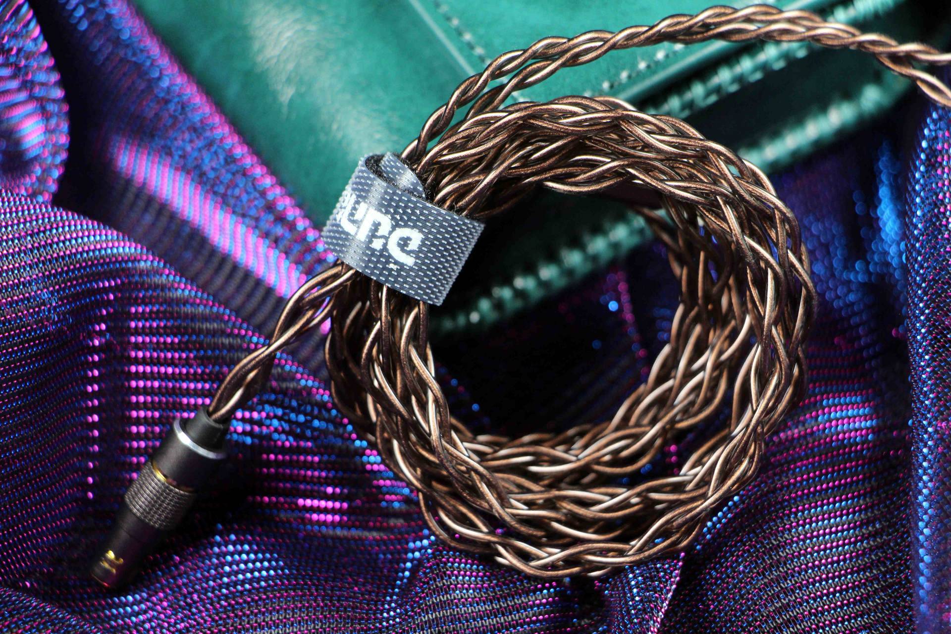 国产hifi耳机推荐,达音科dk3001hifi入耳式耳机