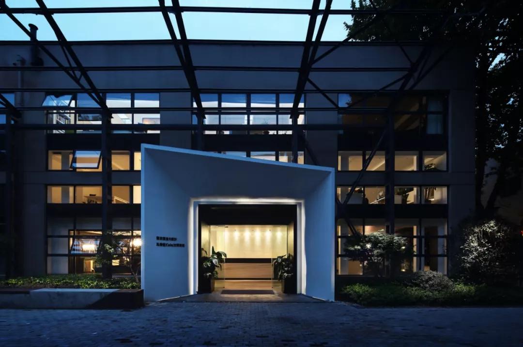 情似艳阳天,skh室内设计工作室