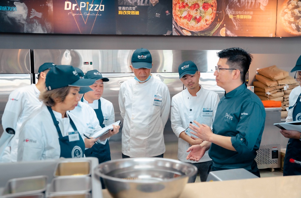 如何选择一家靠谱的汉堡培训机构?