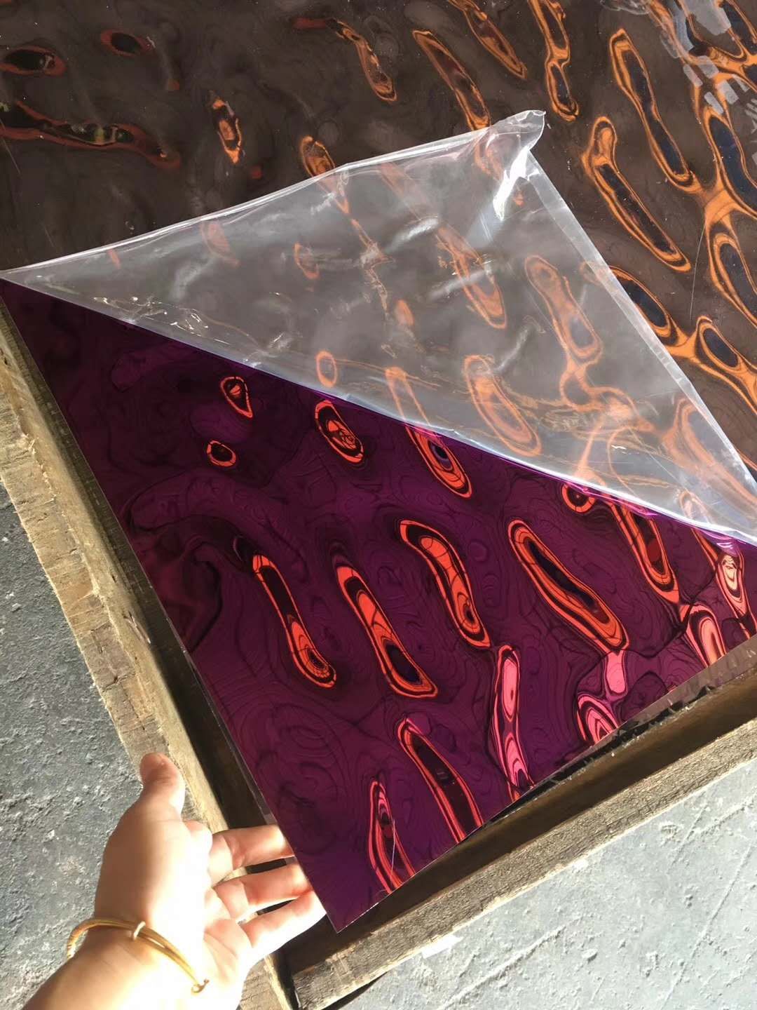 水波纹不锈钢波浪板造型,水波纹波浪板装饰墙