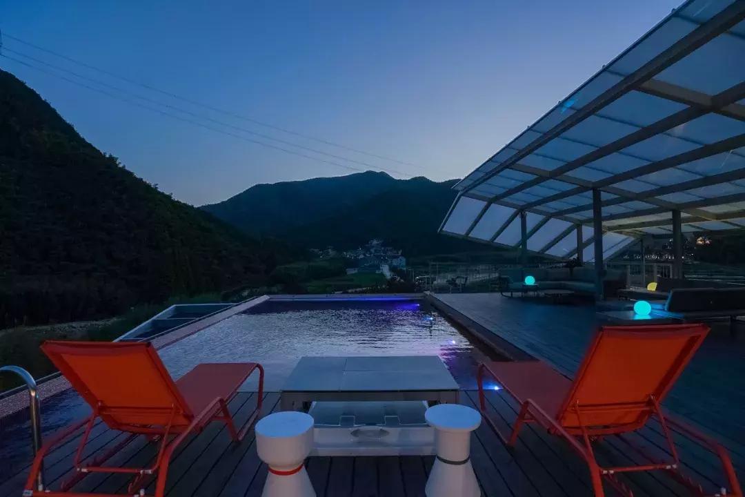 一家三口春节7天旅游民宿,春节去哪里民宿玩推荐一下