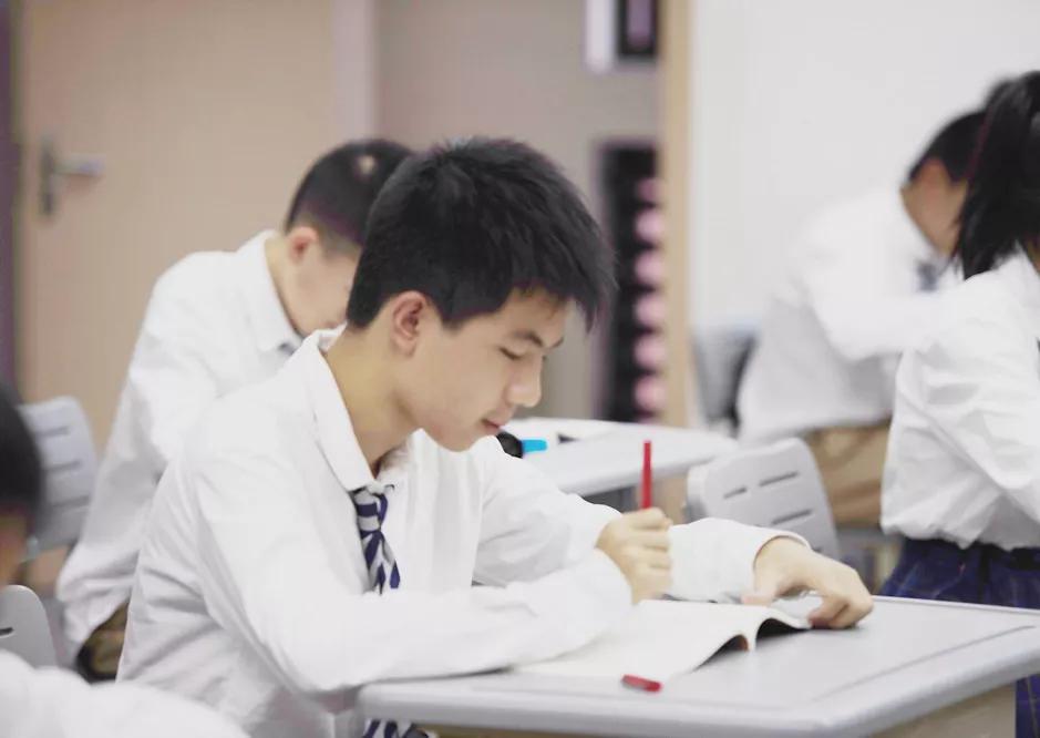 重庆渝北最抢手的小学初中,渝北区第二梯队初中