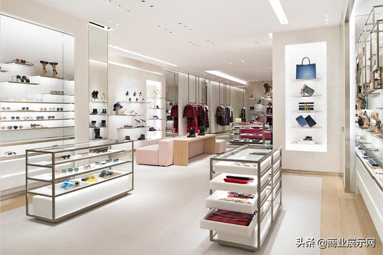 迪奥国外专卖店,埃及有DIOR专卖店吗