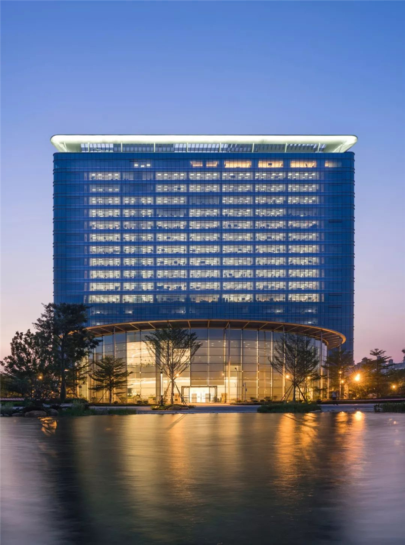 华为总部大楼震撼,华为照明