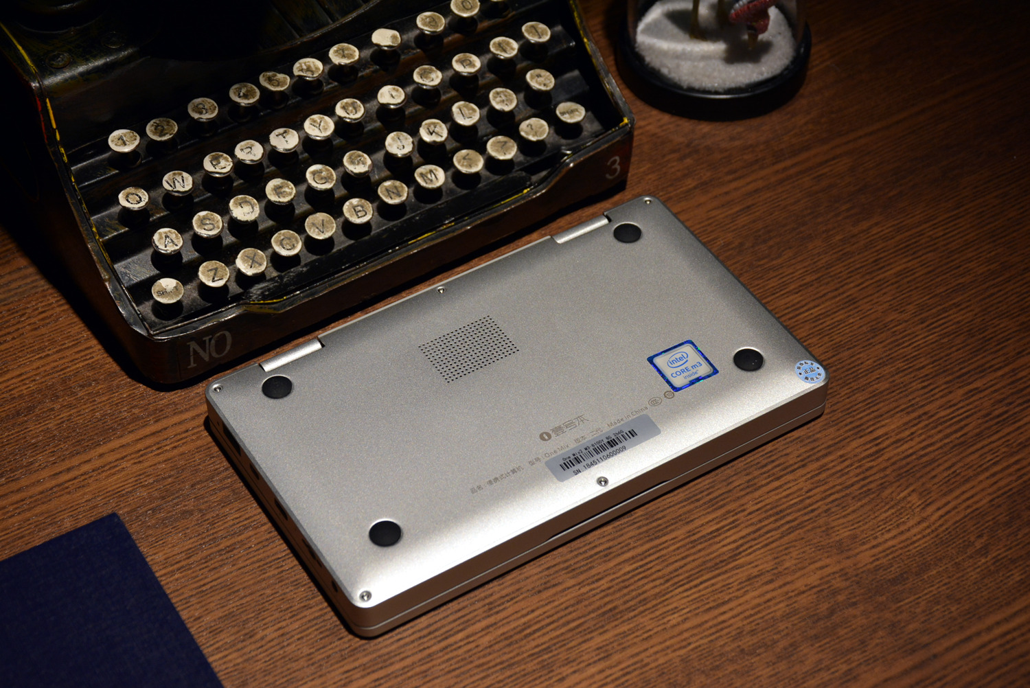 m3-8100y处理器和i56300u哪个好,m3-8100y处理器属于什么水平