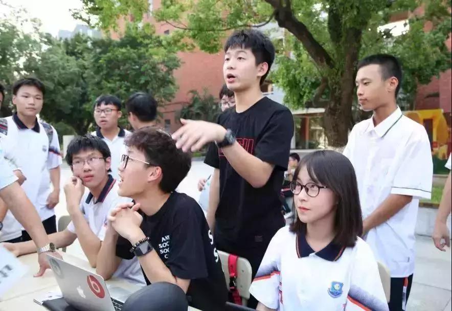 国际学校校园社团,国际学校的社团