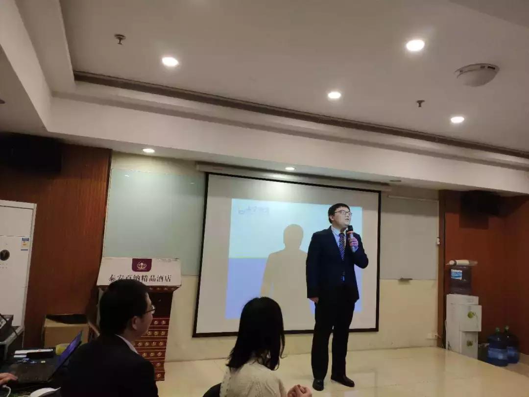 点金教育月度总结表彰大会圆满落幕！